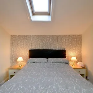 Brightwater 2nd Floor For Up To 6 Guests Near North Bay Apartment